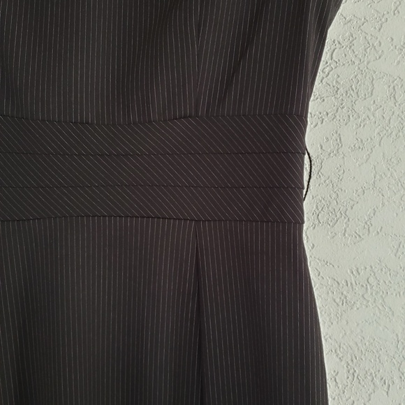 H&M Pin Stripe Black White Zippered Work Dress - Picture 6 of 8